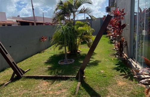 Touros House | House with a pool and garden, 400 m from the hot-water beach. Pets allowed.