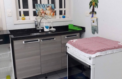 Maitinga House | House with air conditioning in a gated community near the sea.