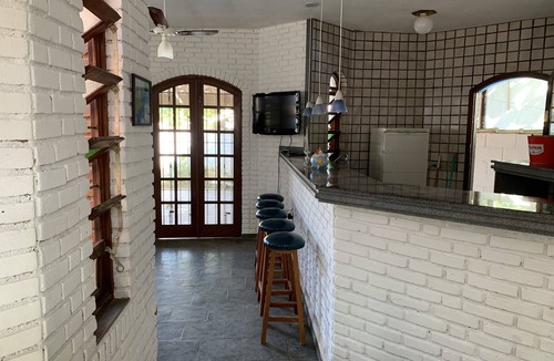 Toninhas House | House with pool - 5 bedrooms 3 suites with Wi-Fi near the sea