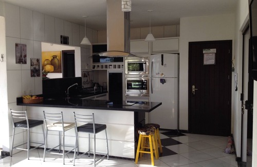 Garopaba House | HOUSE WITH SWIMMING POOL - GREAT LOCATION - AR ALL ROOMS, DINING ROOM KITCHEN