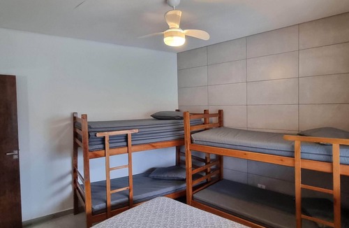 Balneario Gaivotas House | House with swimming pool large yard 2 blocks from the sea