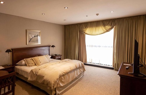 Barrio Centro Hotel | Howard Johnson Plaza Jujuy