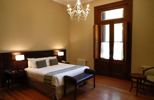 Belen de Escobar Hotel | Howard Johnson by Wyndham Escobar Hotel