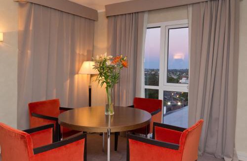 Parana Hotel | Howard Johnson Plaza Resort & Casino Mayorazgo