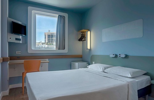 Zona Sul Hotel | ibis budget RJ Praia de Botafogo