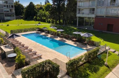 La Lonja Apartment | iDeal Concord Pilar Aparts