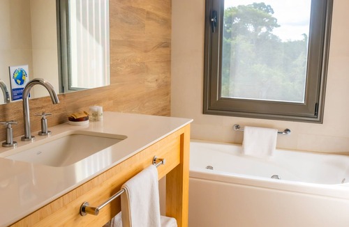 Puerto Iguazu Hotel | IGUAZU JUNGLE HOTEL