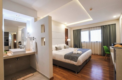 Centro Hotel | Innovo