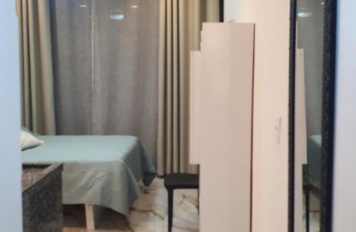 Verolme Apartment | JacuVillage 33 - Estúdio Moderno para Casal em Jacuecanga - Novíssimo e Aconchegante