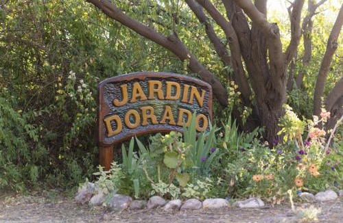 Ischilin House | Jardín Dorado