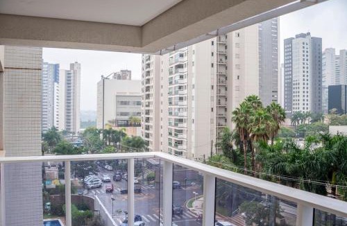 Gleba Fazenda Palhano Apartment | JH - 509 - Gleba com ar-condicionado na sala e quarto, sacada e piscina