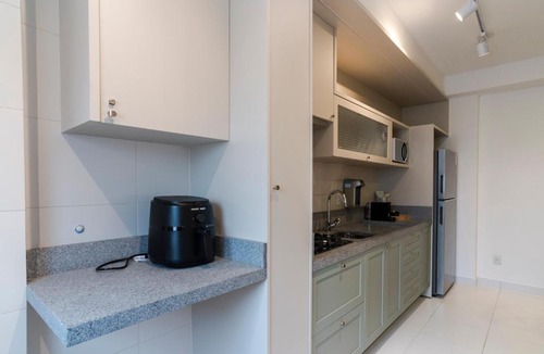 Gleba Fazenda Palhano Apartment | JH1206 Gleba Premium total Air Conditioned and Pool