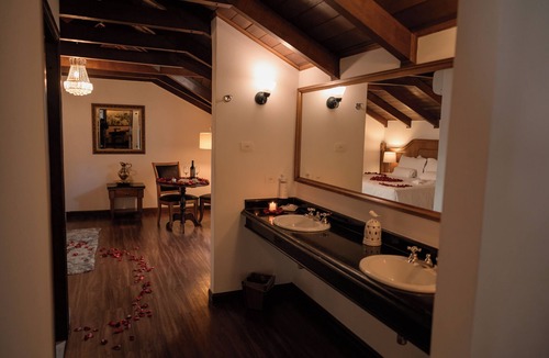 Matriz Hotel | Johnscher by SJ - San Juan Curitiba