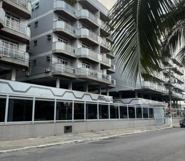 Vila Nova Apartment | Joia de 3 Varandas a 150m da Praia do Forte e Ar-condicionado