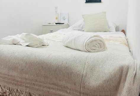 Ezeiza Bed & Breakfast | Juana'sHostel