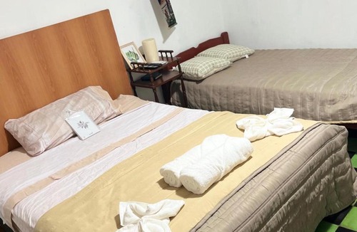 Ezeiza Bed & Breakfast | Juana'sHostel