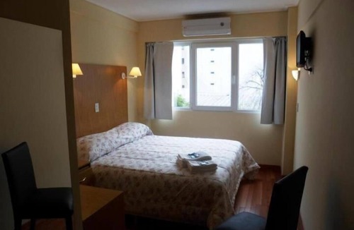 Belgrano Hotel | Juramento de Lealtad Townhouse Hotel