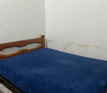 Guaratuba House | Kitnet perto da praia Coroados