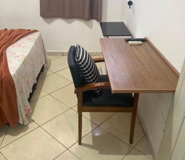 Ourinhos Apartment | kitnet26 with air conditioning and parking, well located