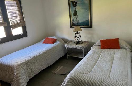 Gowland House | La Angelita Oeste