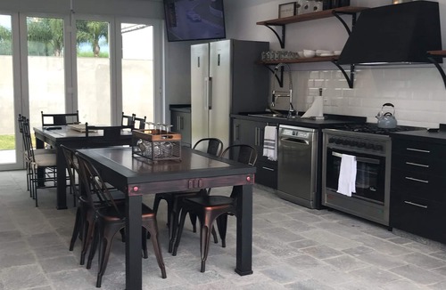 Libertador San Martin House | “La Bella Vida” Is a brand new home enhanced by fabulous comfort!