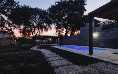Mercedes House | LA CASA DE AL LADO