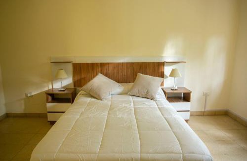 San Antonio de Areco House | La Casa de la Plaza