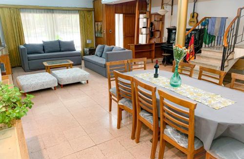 Mendoza City Center House | La casa frente al parque