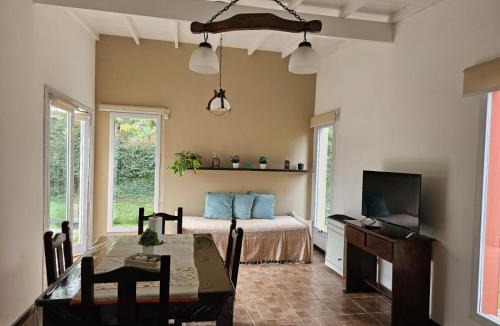 Bosque Peralta Ramos House | La casita del bosque