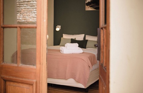 Chacarita Hotel | La Noire Petit Hotel