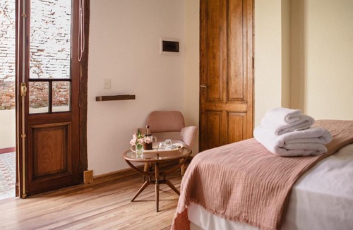 Chacarita Hotel | La Noire Petit hotel