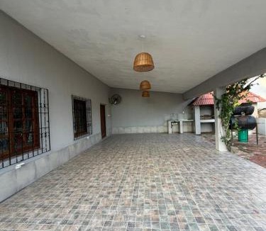 Banda Department House | La Quinta de los Azahares Hasta 8 Personas Con Piscina y Parque