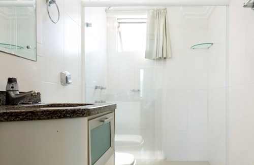 Centro Apartment | LARGE APARTMENT 1SUI+2Q SEA SQUARE 50m from BALNEÁRIO CAMBORIU BEACH