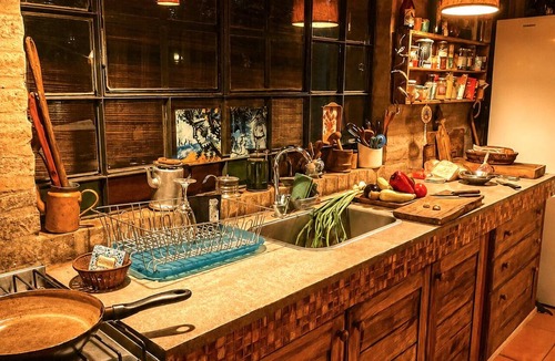 Lujan de Cuyo House | Las Pircas, country house with private pool, surrounded by wineries and vineyards.