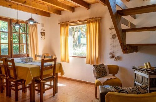 Los Reartes Cabin | LAS PRINCESAS Cabañas frente al rio