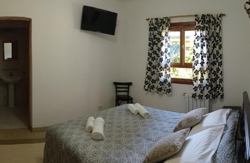 El Bolson Hotel | Las Tejuelas - B&B Patagónico