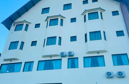 Vila Everest Hotel | Le Bonne Ville Hotel