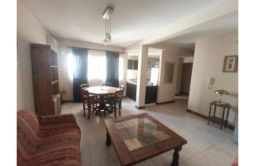 Mendoza Apartment | Les Petters Beltran