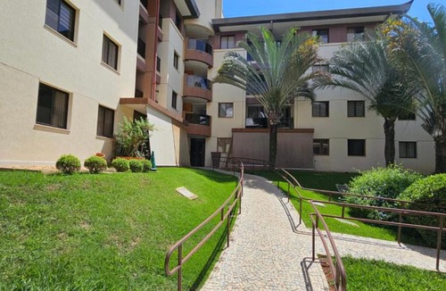 Smin Apartment | LIFE RESORT, A BEIRA DO LAGO PARANOÁ, CONDOMÍNIO COMPLETO, RESTAURANTE, LAVANDERIA, ACADEMIA, ACESSO AO LAGO, APTO COM WI-FI, SMART TV, AR CONDICONADO, GELADEIRA By REI DOS FLATS
