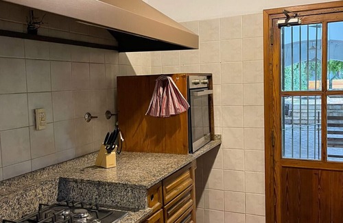 Chacras de Coria House | Lindísima casa con jardín y pileta en Chacras