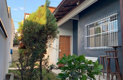 Castelandia House | Linda casa próx.praias e centro Jacaraípe