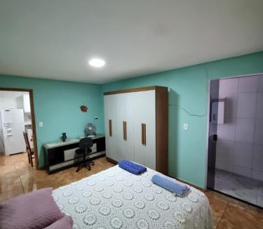 Matosinhos Apartment | Lindo Apartamento, WiFi Rápido, 2 Banheiros, Suíte, Sala Confortável, Cozinha Completa, Microondas, Entrada Privativa, Perto do Shopping Pátio Matosinhos, 5 min do Centro Histórico