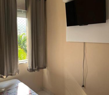 Jardim Tres Marias Apartment | Lindo apto 3 qtos, a 350 mtrs praia da enseada com serviço de praia e portaria 24 hrs próx casa grande hotel, hipermercados, farmácias bancos