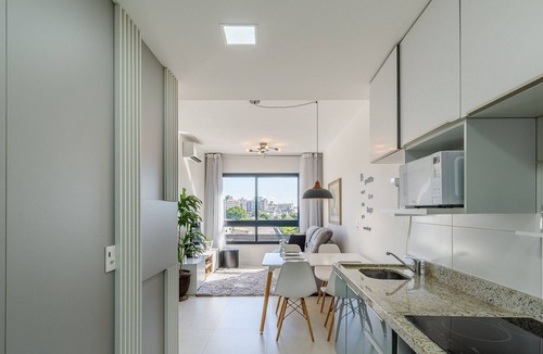 Azenha Apartment | Lindo Apto em Cond. c/Piscina e Garagem RPF0605
