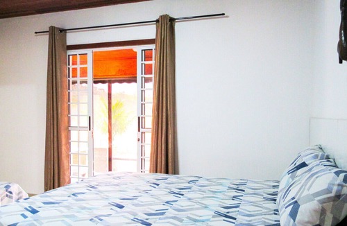 Santa Isabel House | Lindo Sítio na beira da represa em Santa Isabel/SP