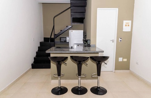 Jardim Itagua Apartment | Loft com Smart TV e Fechadura Eletrônica no Itaguá
