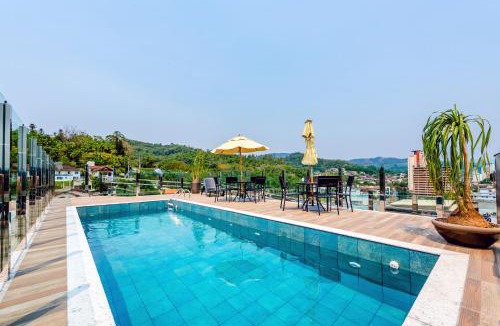 Velha Apartment | Loft moderno - 250m Vila Germânica - Oktoberfest