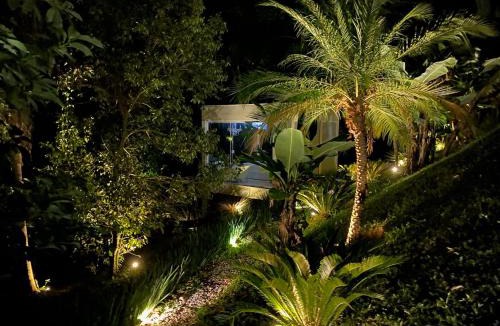 Sao Roque Cabin | Loft Vidro Vitoriano em Condomínio Rota do Vinho São Roque