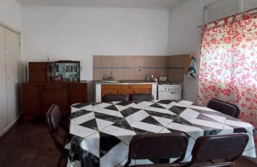 Norberto de la Riestra Apartment | Los Abuelos Hotel & Alojamiento Propiedad con Pileta