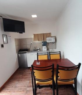 General Pico Apartment | Los Abuelos Apart Hotel